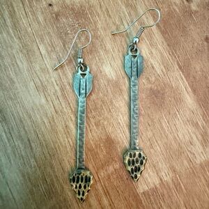 Mixed metal arrow dangle earrings